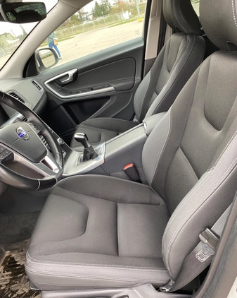 Volvo V60 cena 47500 przebieg: 208762, rok produkcji 2014 z Brzesko małe 211